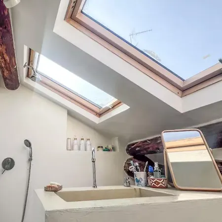 Appartamento Penthouse With Terrace